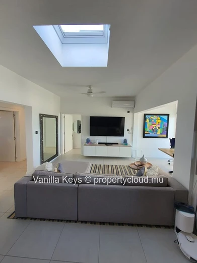 Location Long Terme -Penthouse avec Rooftop Tamarin