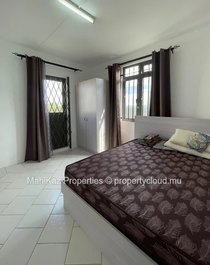 Luxurious Villa for Rent in Flic en Flac, Mauritius – Elegant Coastal Living with Sea & Mountain Views