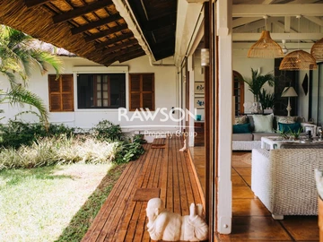 4 Bedroom Villa
