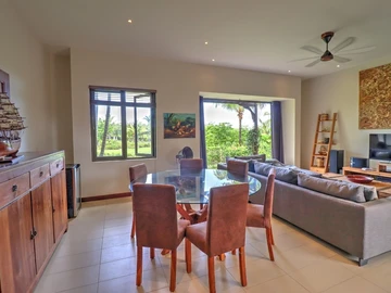 Superb villa with 3 en-suite bedrooms with double living room in a prestigious golf estate