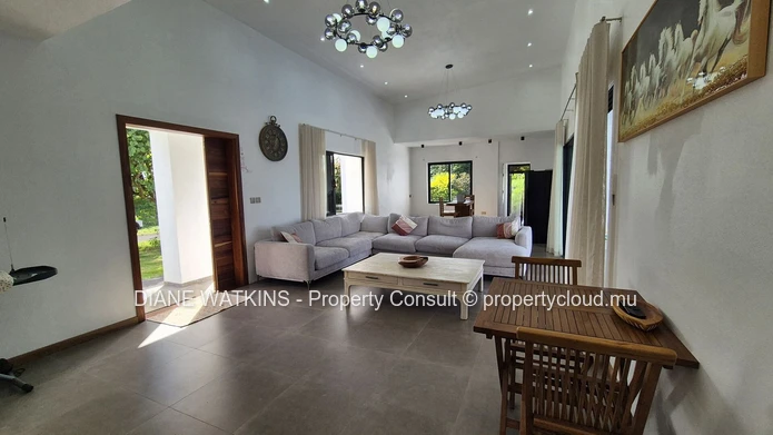 Maison familiale de 4 chambres avec piscine privée à louer à Savannah Connected Countryside, Gros Bois