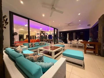 4 Bedroom Villa