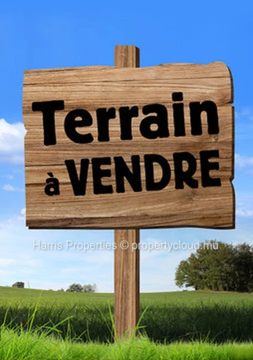 Residential land with a surface area of ??18,113.34 m² for sale in Vale (Sole Mandate)