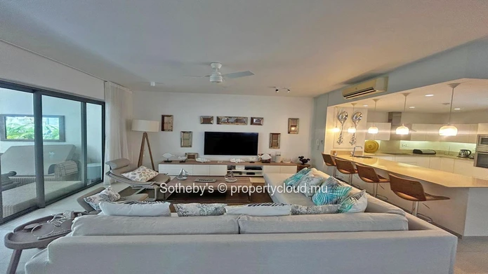 Tropica - AO Residence