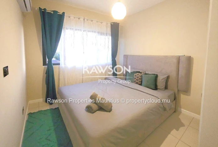 Duplex Contemporain En Bord De Mer | 3 Ch. | 4 Sdb | Vue Mer | 188 M² | €900,000
