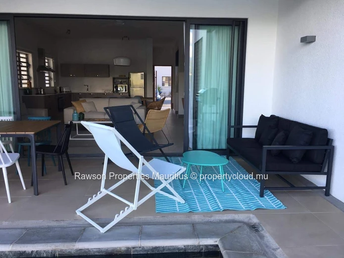 3 Bedroom Duplex To Let in Grande Rivière Noire