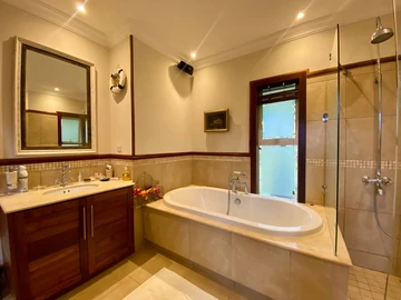 3 Bedroom Villa