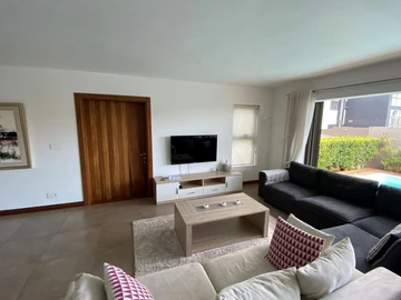 3 Bedroom Villa
