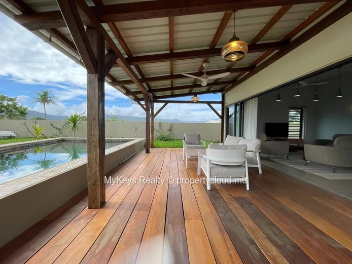 Elegant 3-Bedroom Villa for Rent - Tamarin
