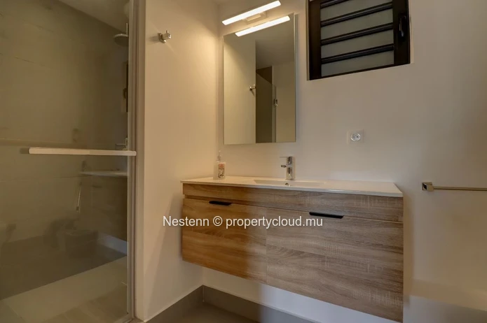 Appartement de luxe neuf de 2 chambres avec vue 