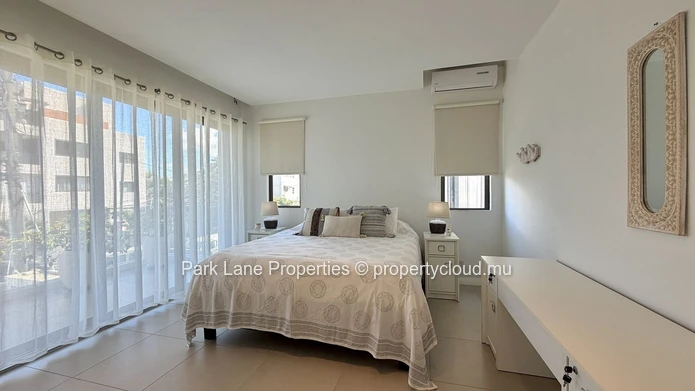 Appartement de 3 Chambres en Location – À 2 Pas de la Plage de La Preneuse