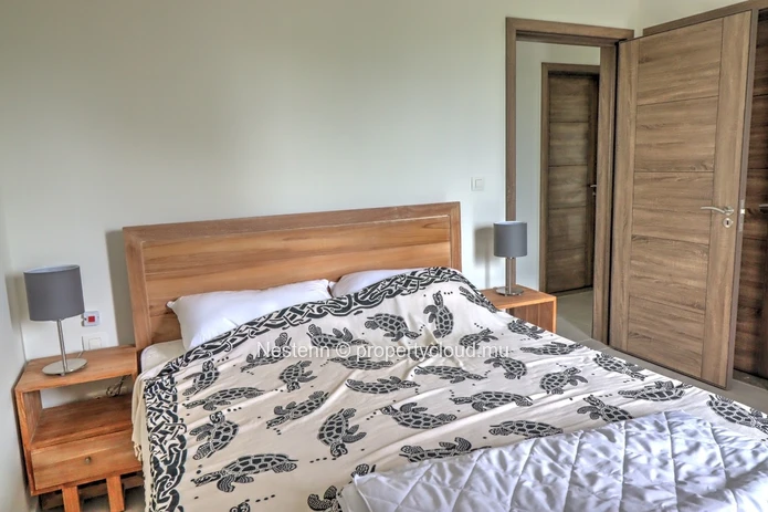 Découvrez le confort moderne et des vues exceptionnelles au cœur du Trianon !