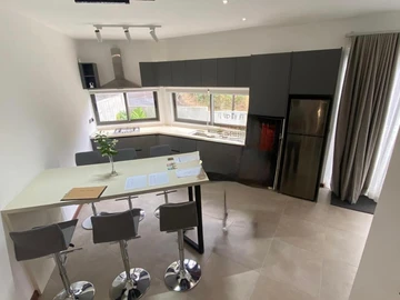 Townhouse, Duplex de 3 Chambres