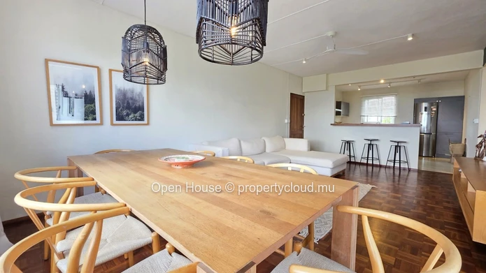 Furnished 2-Bedroom Apartment for Rent in Floreal