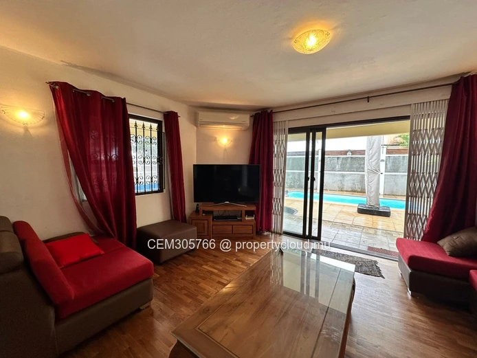 Maison à Louer à Flic-en-Flac – Morcellement Anna
