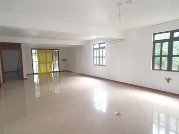 8 Bedroom House