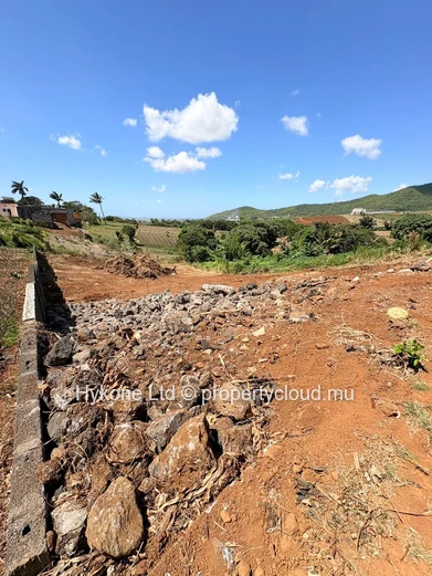 Terrain Résidentiel À Vendre À Les Mariannes