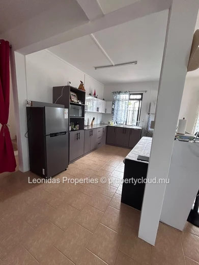 2 bedrooms house 