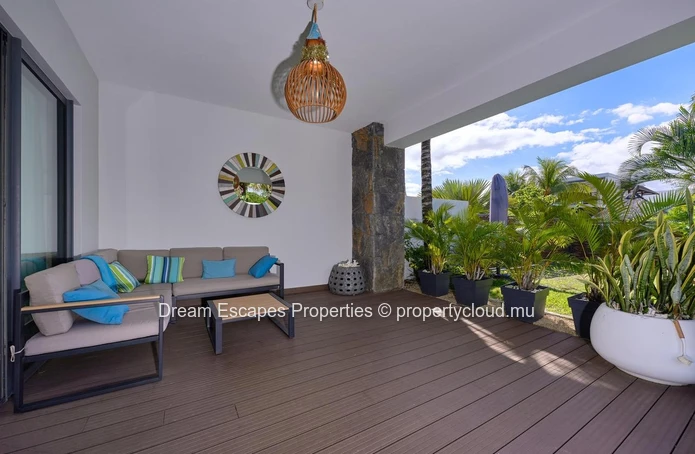 Exceptional Villa in Mont Choisy Smart City - Luxury, Serenity, and Comfort