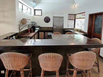 5 Bedroom Villa