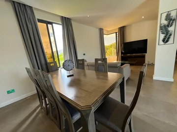 Maison de 5 Chambres