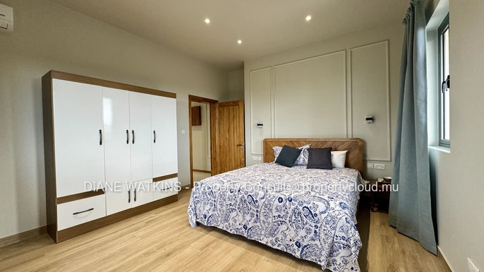 Contemporary 4-Bedroom House with Private Pool for Rent in Flic en Flac