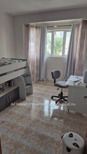 Maison à vendre à Candos – Idéale pour famille multigénérationnelle