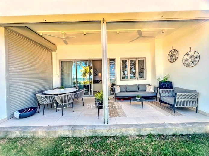 For Rent - 3-Bedroom Beachfront Apartment - Grand Gaube