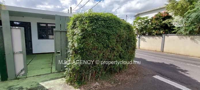 Furnished 1BR Garden Home in Beau Bassin at Balfour – Pet Friendly & AC