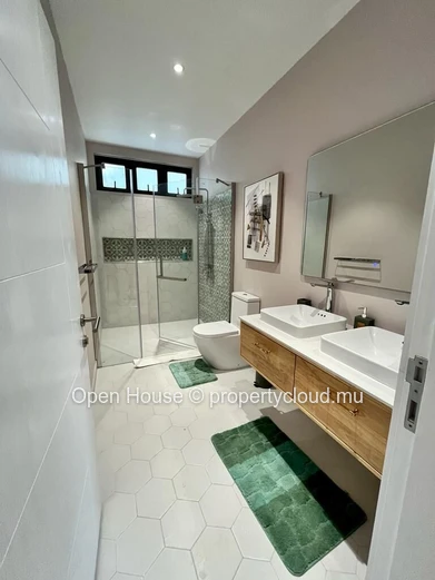 3-Bedroom Furnished Villa with Private Pool in Calodyne