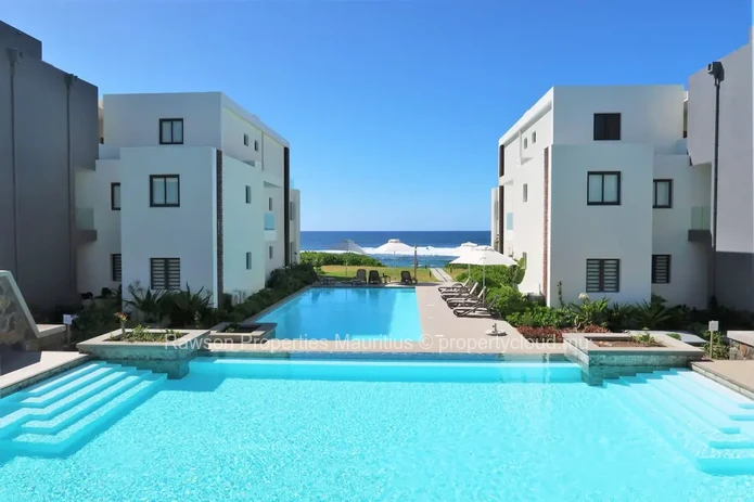 Amazing Beach Front Apartment 
