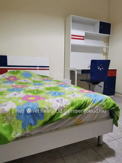 Maison de 4 chambres à louer à Quatre Bornes | Charges incluses