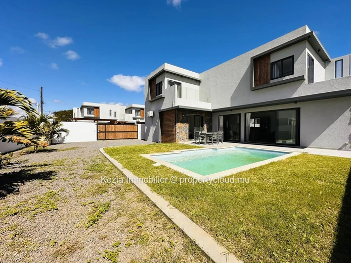 Villa Contemporaine Avec Piscine Et Jardin