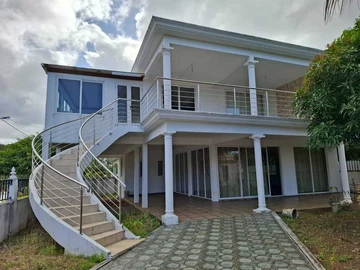House in morcellement VRS with mountain views