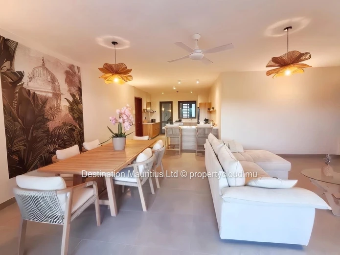 Penthouse 2 A 3 Chambres | Terrasse En Toit Vue Mer | Trou Aux Biches | Pds Accessible Aux Etrangers
