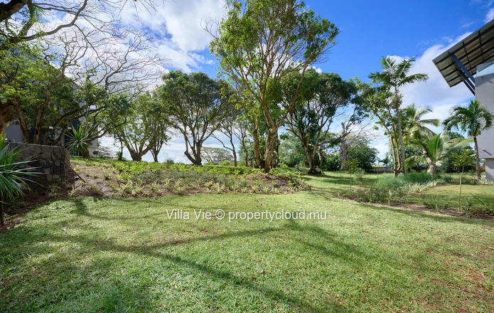 Belle Vue Harel - Spacious 4-bedroom first floor apartment (Sole Mandate)