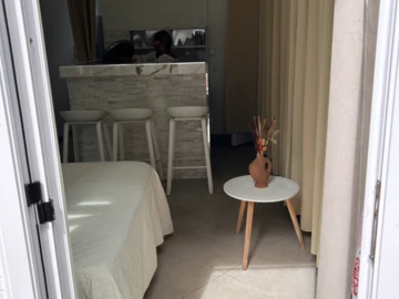 6 Bedroom Villa