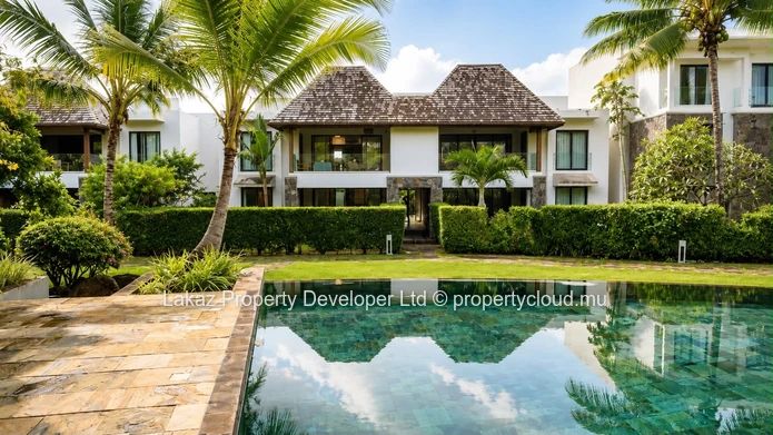 Spacious 2 bedrooms Apartment for rent in Azuri Roches Noires