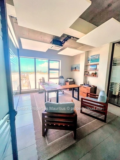 Find Your Perfect Office Haven in the Vibrant Hub of Tamarin, Black River