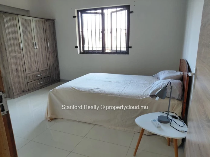 Villa for Rent - 6 Bedrooms, Bain Boeuf, North