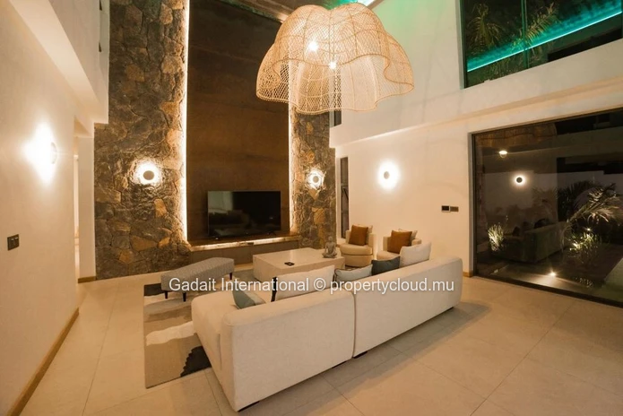 Mauritius Luxury Villa at Anahita – Beachfront Perfection with Golf and Privacy