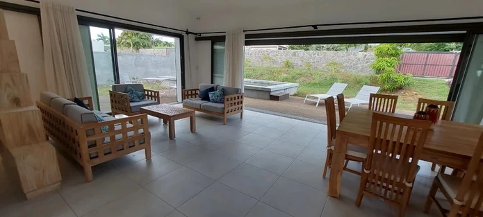 Mountain Views – Private Pool – Large Garden
