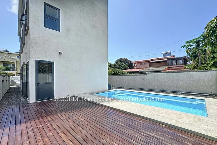 Apartment located on the 2nd floor at 5 minutes walk from the beach