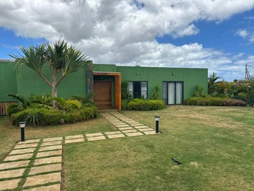 4 Bedroom Villa