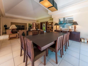 4 Bedroom Villa