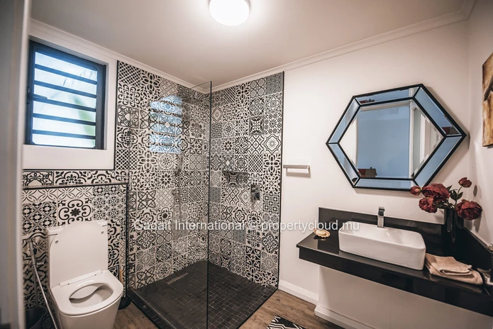 Villa à vendre à Tamarina Golf Estate – 4 chambres, vue golf à Tamarin, Île Maurice