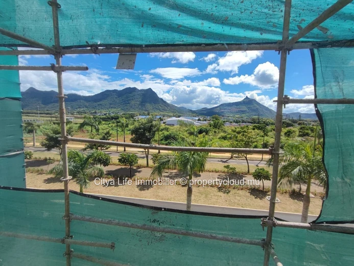 Appartement neuf avec vue sur les montagnes – Moka