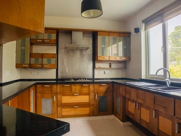 3 Bedroom Townhouse, Duplex