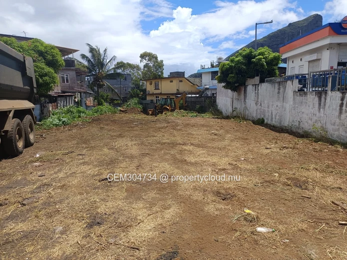 Residential Land for Sale – Palma | 277 Toises 