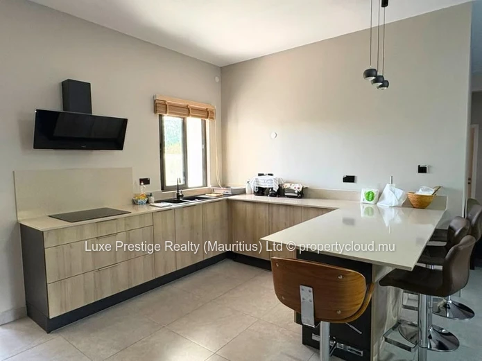 Premium 3-Bedroom Apartment for Rent in Pereybère | Ground Floor, Large Terrace & Shared Pool
